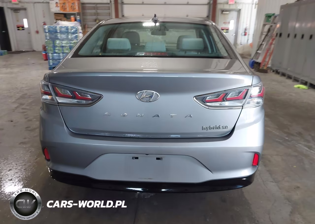 2018 Hyundai Sonata Hybrid Se VIN:KMHE24L33JA083752 - 21