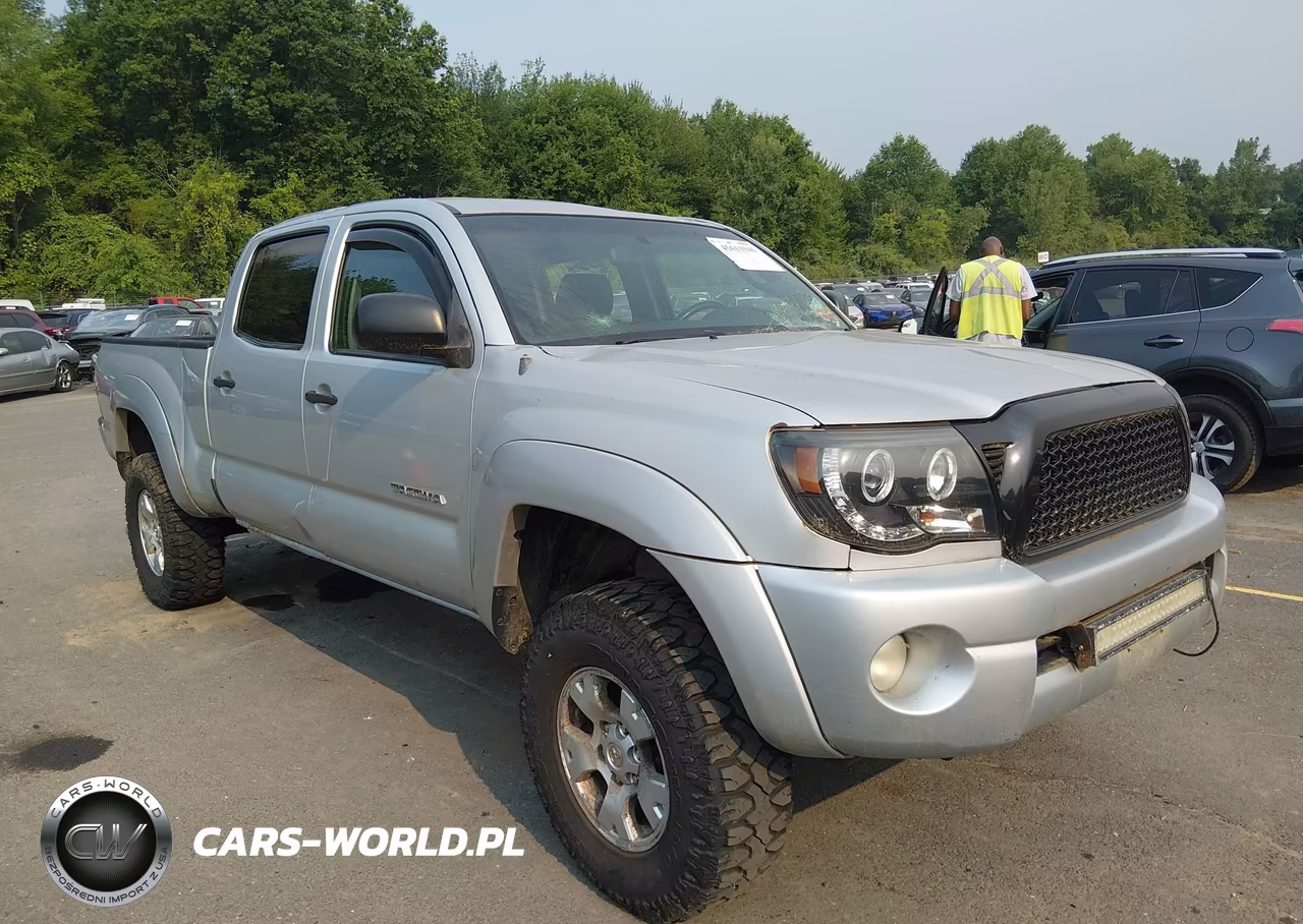 2006 Toyota Tacoma Base V6