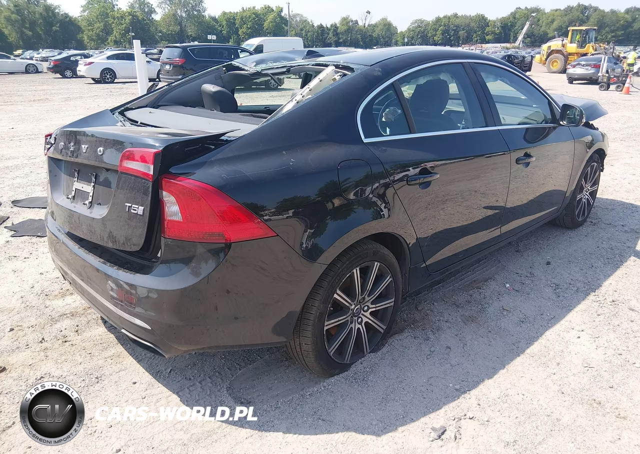 2017 Volvo S60 Inscription T5 VIN:LYV402HK3HB137662 - 4
