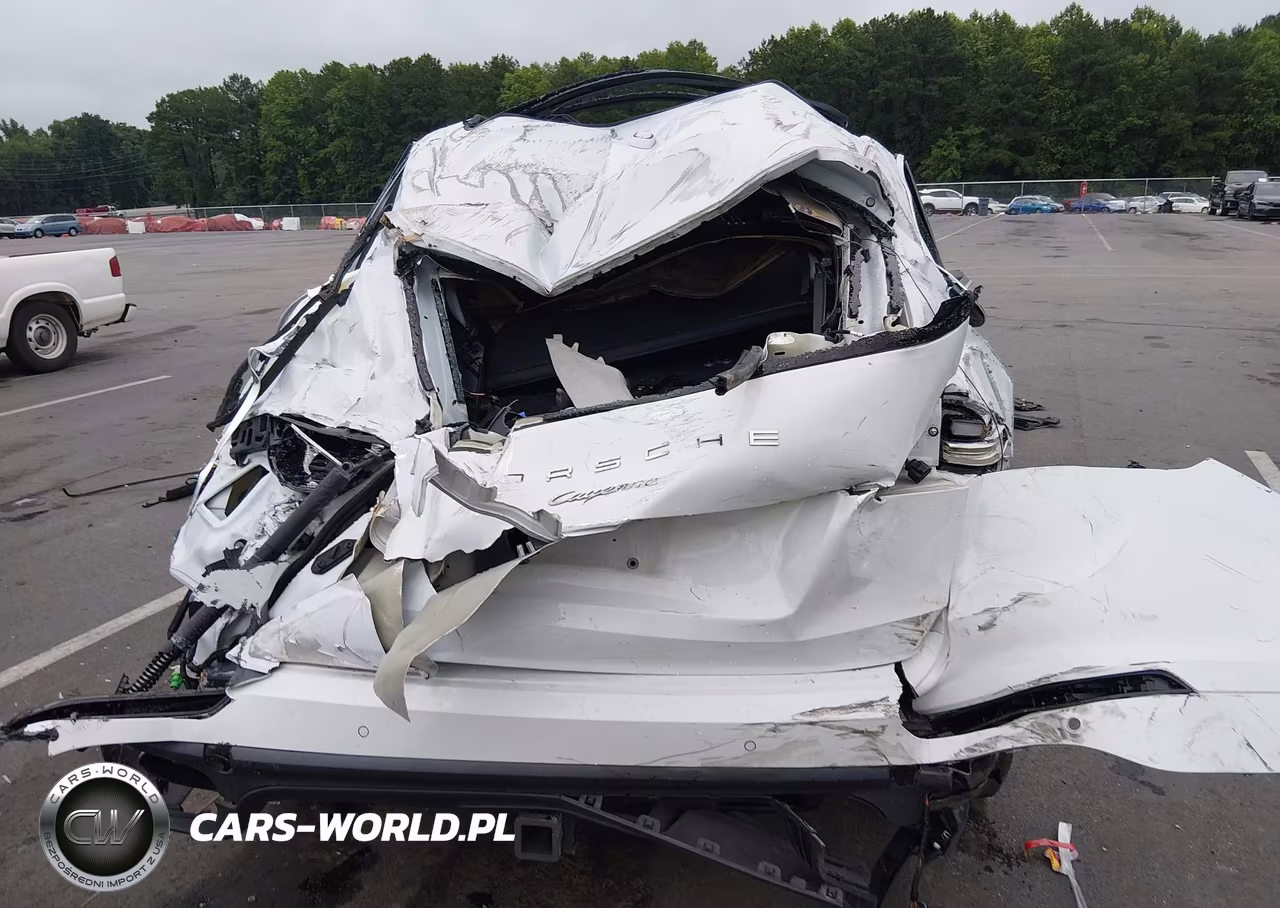 2016 Porsche Cayenne VIN:WP1AA2A22GLA04846 - 17