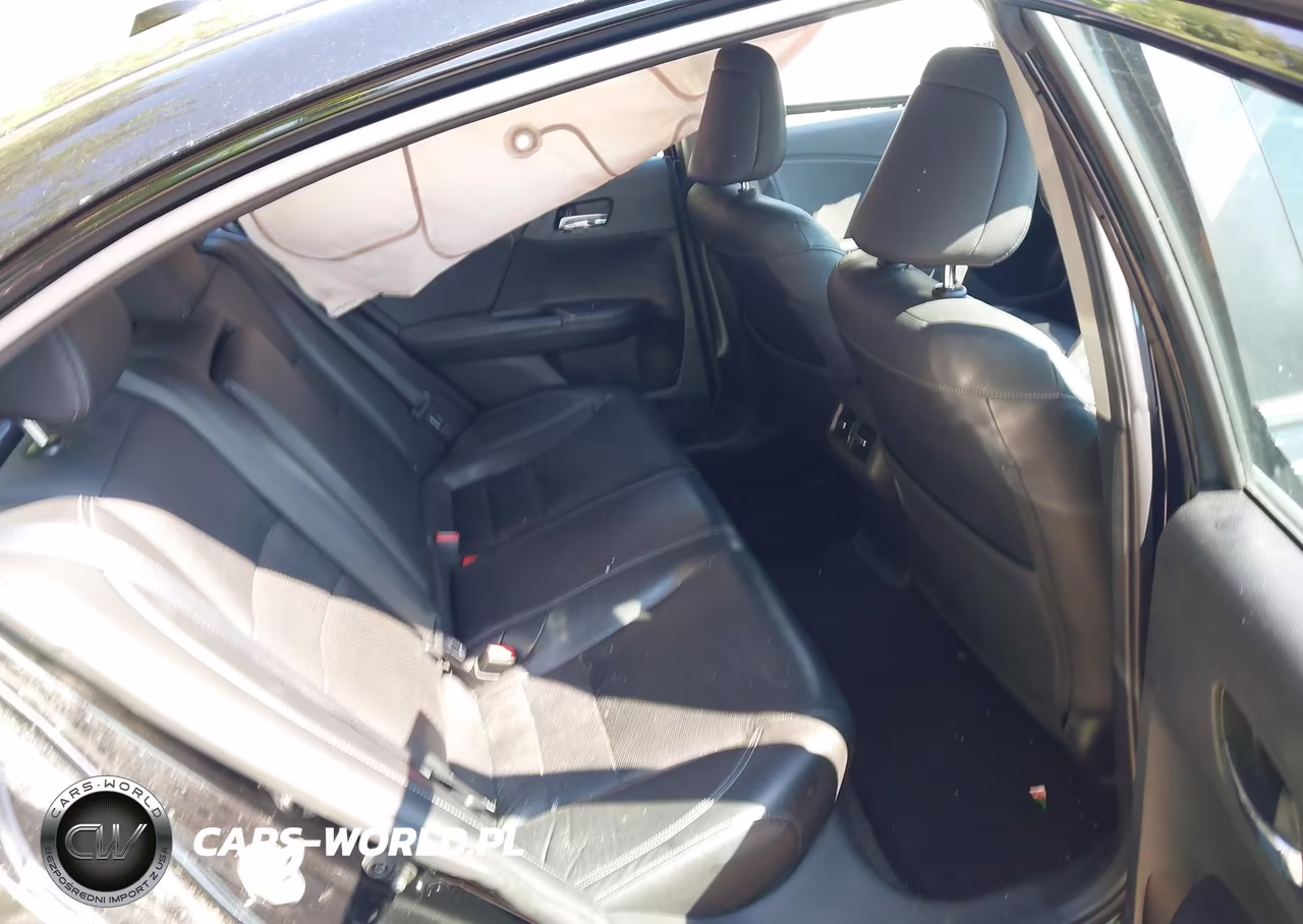2017 Honda Accord Ex-L VIN:1HGCR2F98HA170439 - 8