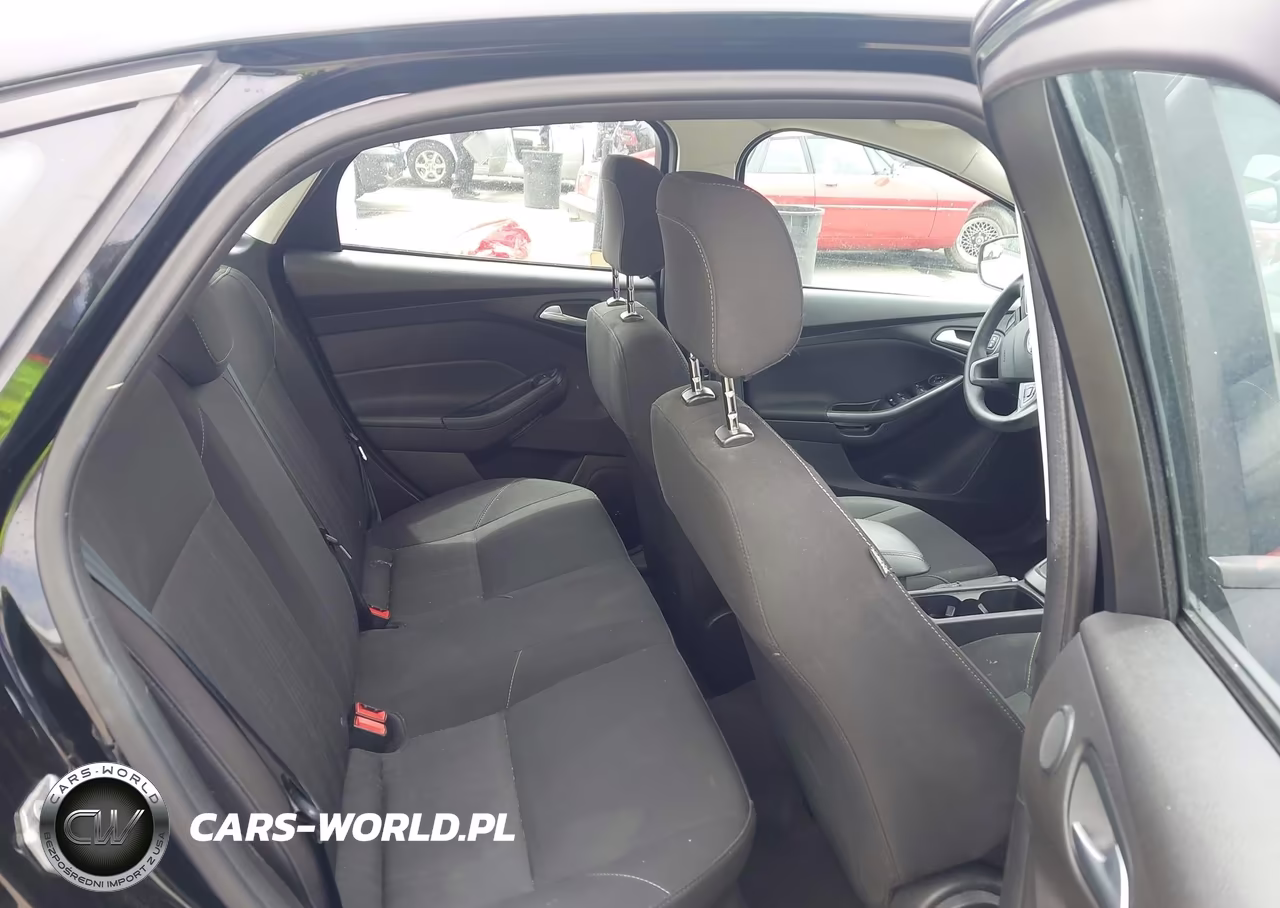 2018 Ford Focus Sel VIN:1FADP3H20JL270548 - 8