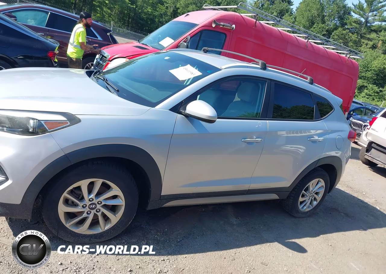 2017 Hyundai Tucson Se VIN:KM8J3CA46HU272020 - 14