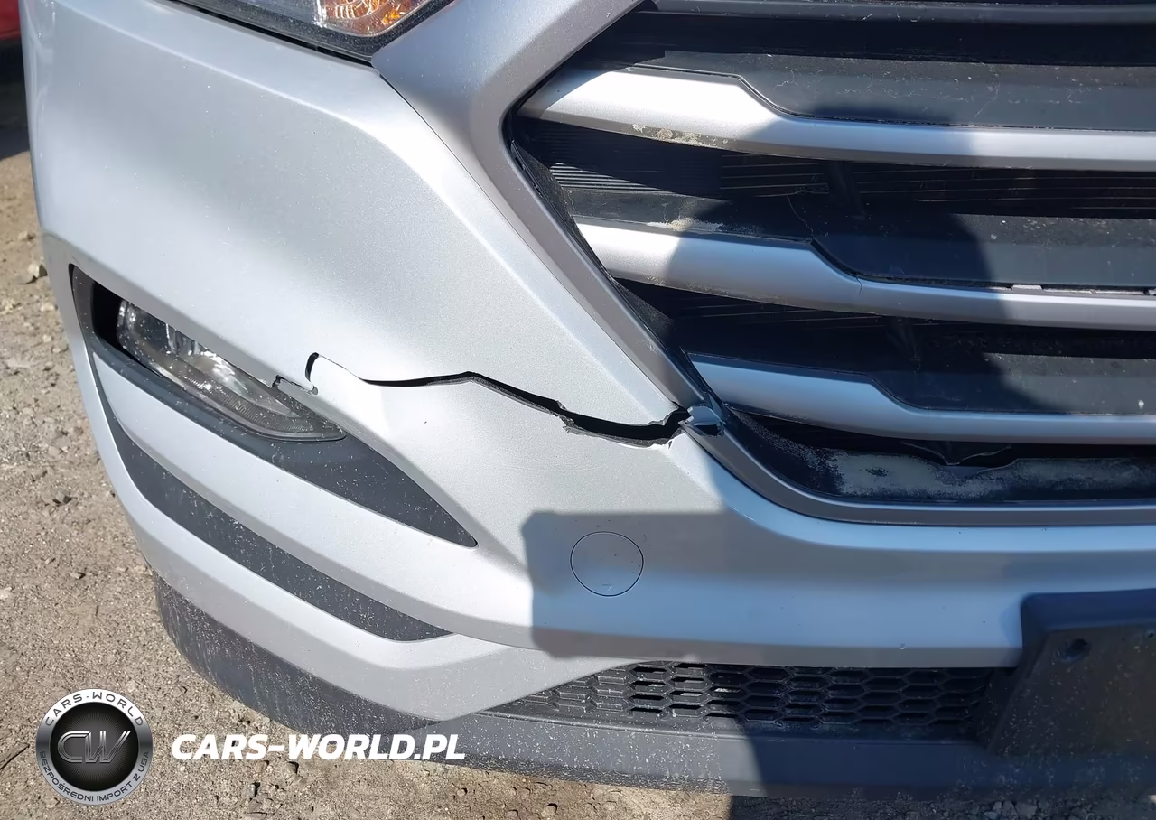 2017 Hyundai Tucson Se VIN:KM8J3CA46HU272020 - 6