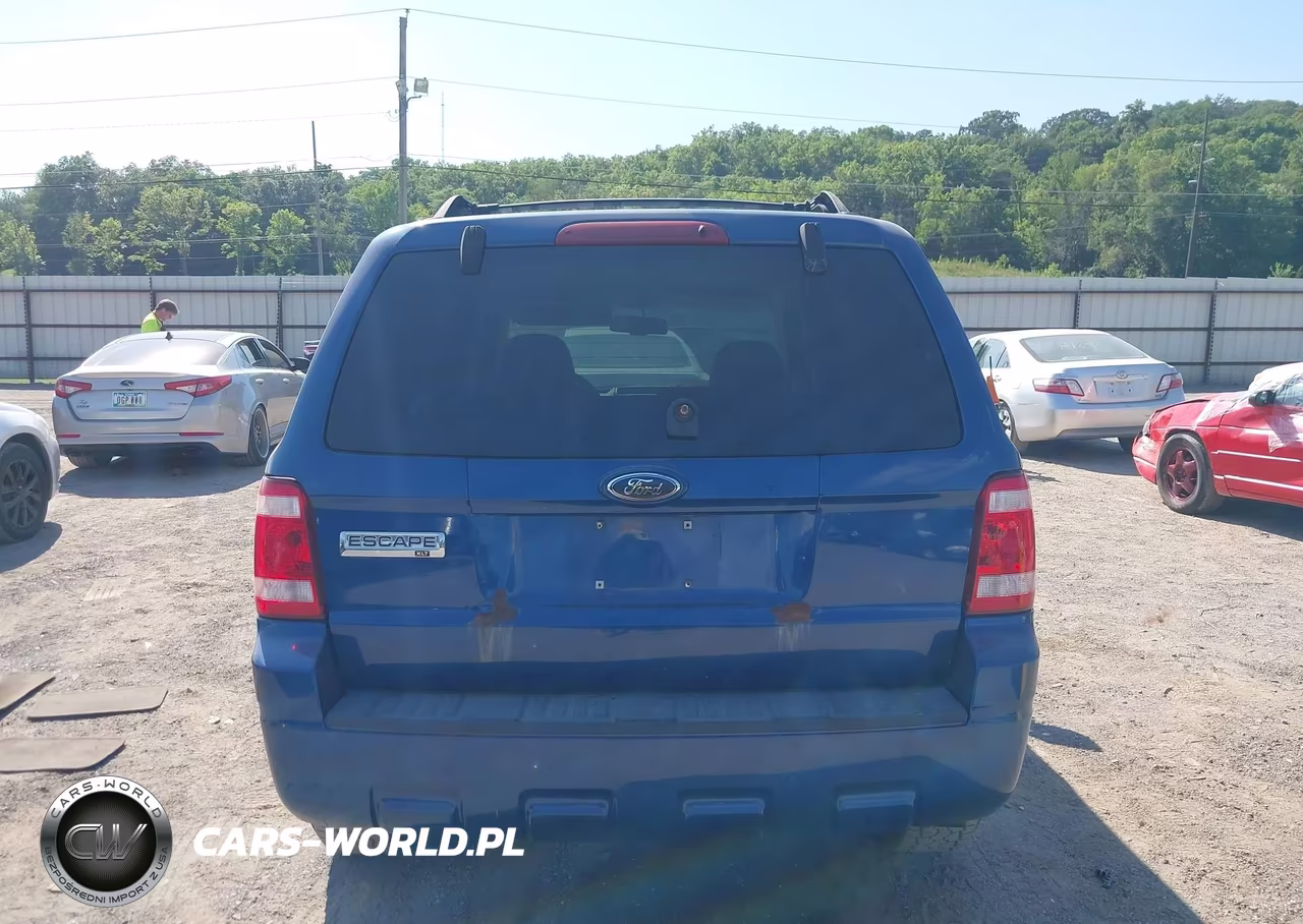2008 Ford Escape Xlt VIN:1FMCU03138KD86379 - 16