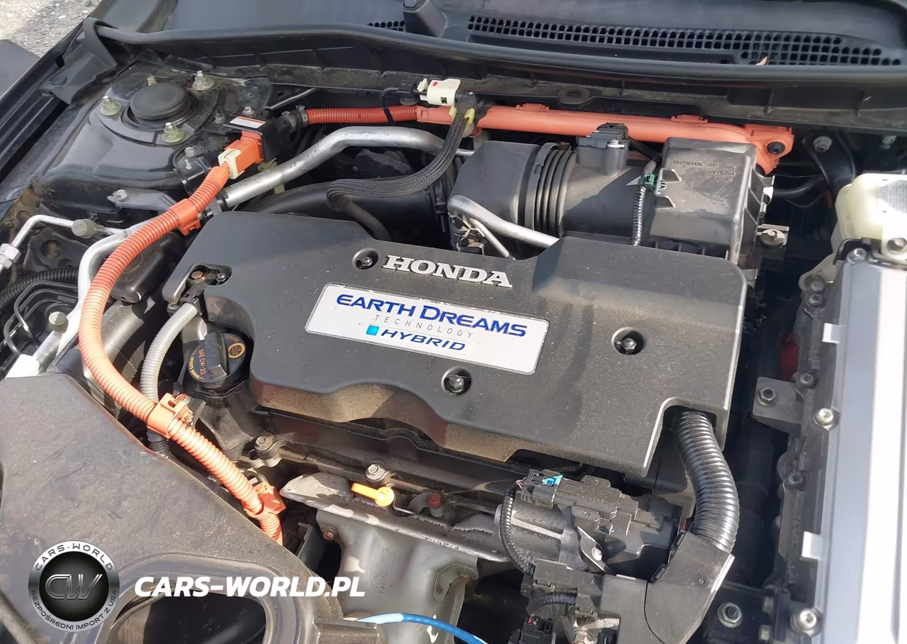 2015 Honda Accord Hybrid VIN:1HGCR6F33FA005706 - 10