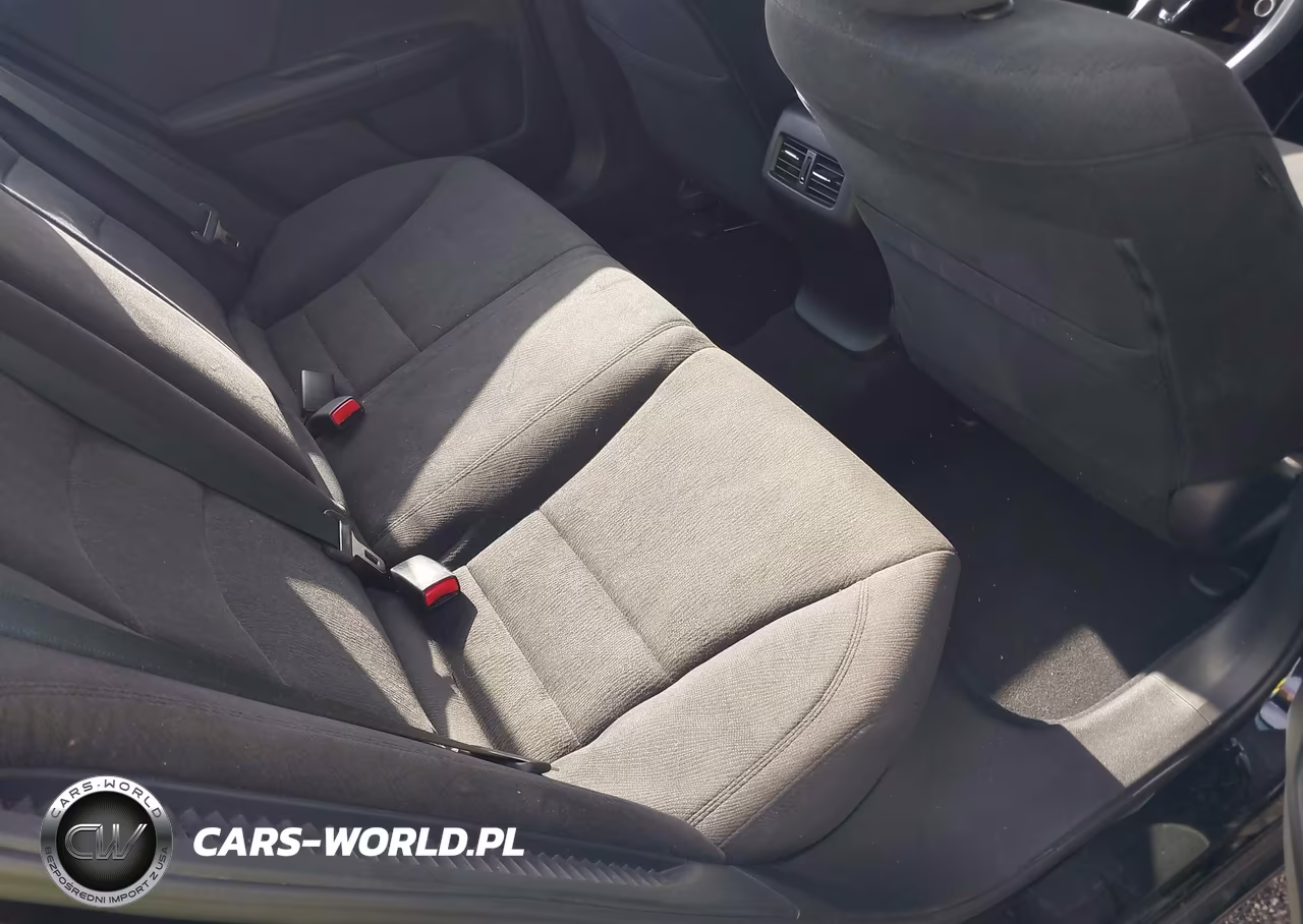 2015 Honda Accord Hybrid VIN:1HGCR6F33FA005706 - 8
