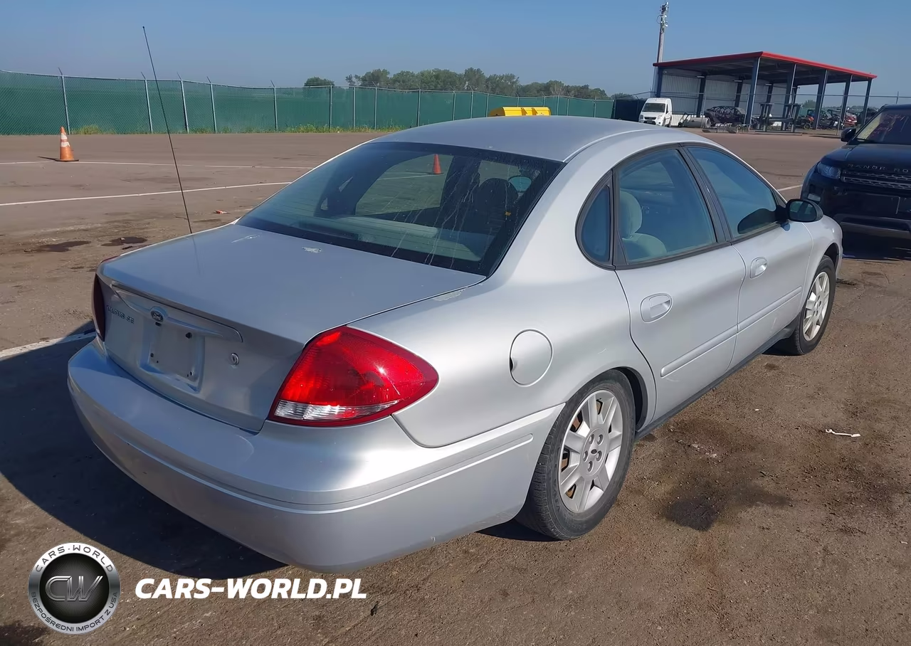 2006 Ford Taurus Se VIN:1FAFP53216A211362 - 4