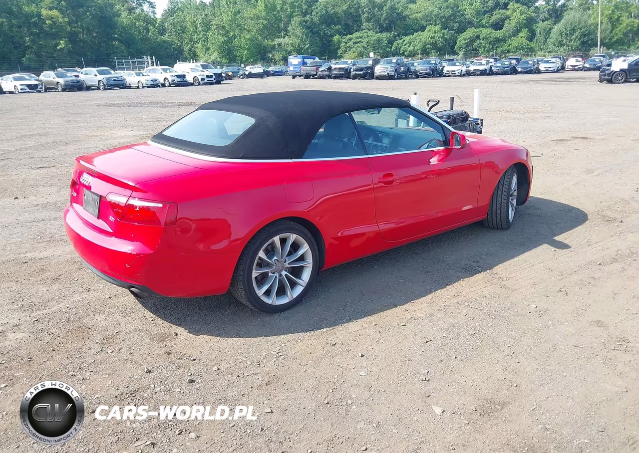 2013 Audi A5 2.0T Premium VIN:WAUAFAFHXDN012085 - 4
