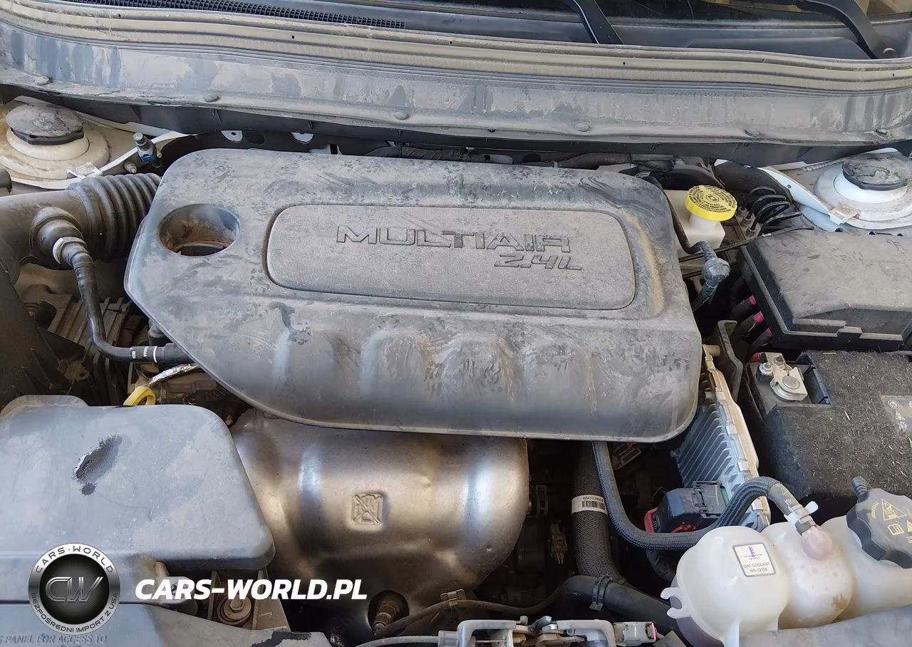 2019 Jeep Cherokee Latitude 4X4 VIN:1C4PJMCB4KD423885 - 10