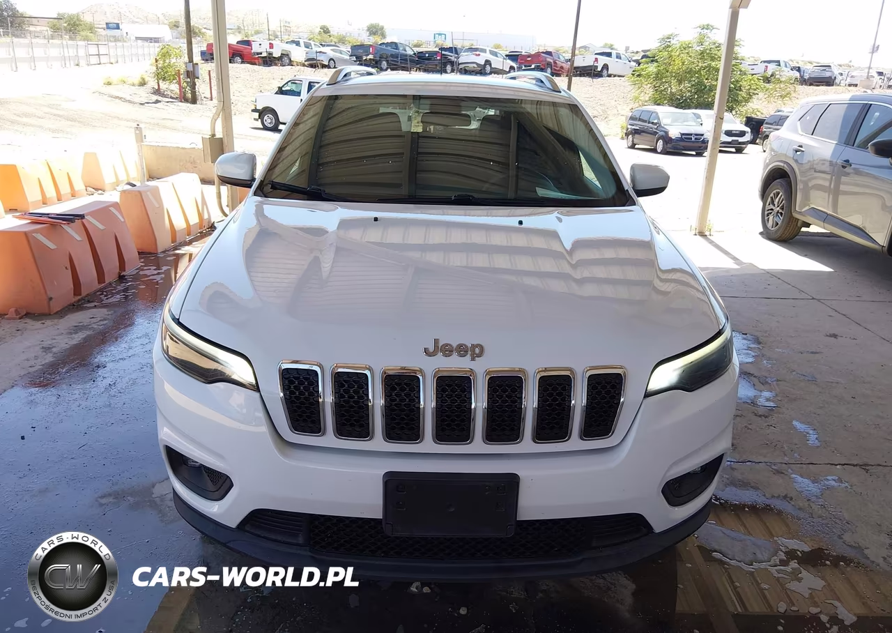 2019 Jeep Cherokee Latitude 4X4 VIN:1C4PJMCB4KD423885 - 12