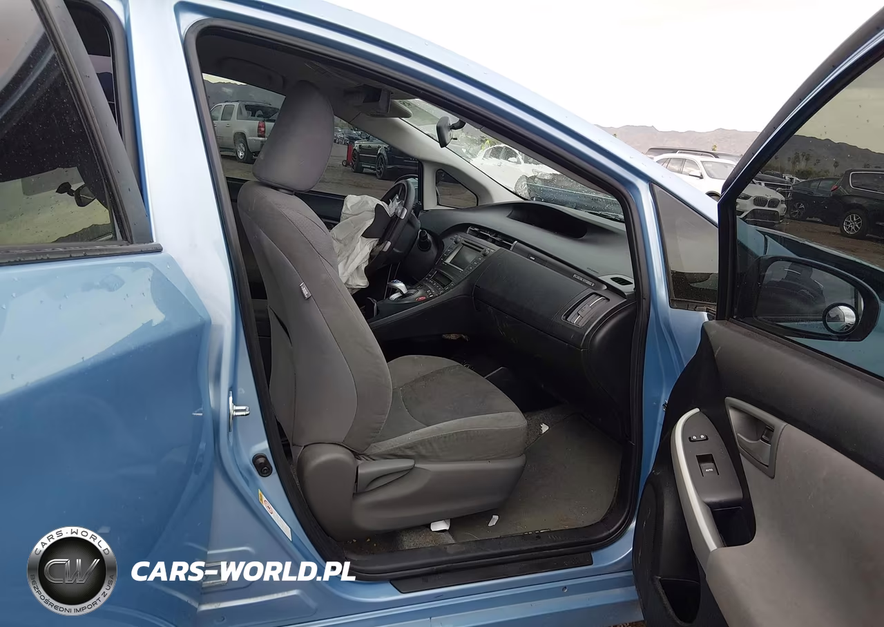 2012 Toyota Prius Plug-In VIN:JTDKN3DP7C3014130 - 5