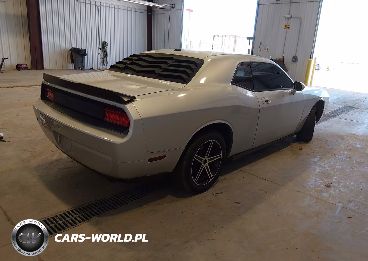 2010 Dodge Challenger Se VIN:2B3CJ4DVXAH102721 - 4