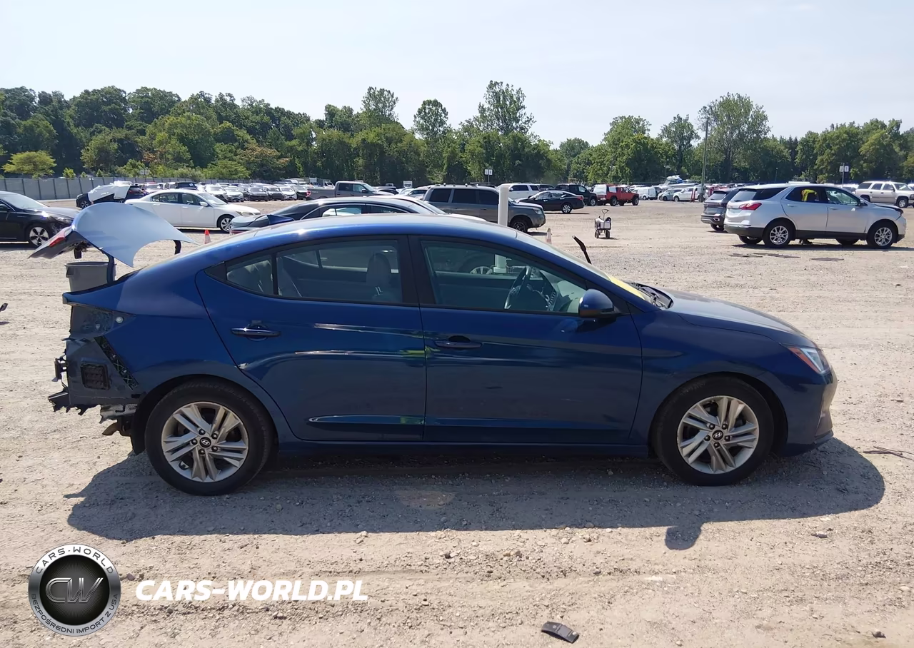 2020 Hyundai Elantra Sel VIN:5NPD84LF6LH513679 - 13