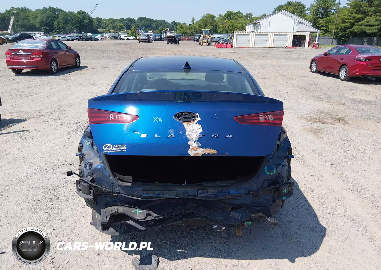 2020 Hyundai Elantra Sel VIN:5NPD84LF6LH513679 - 16