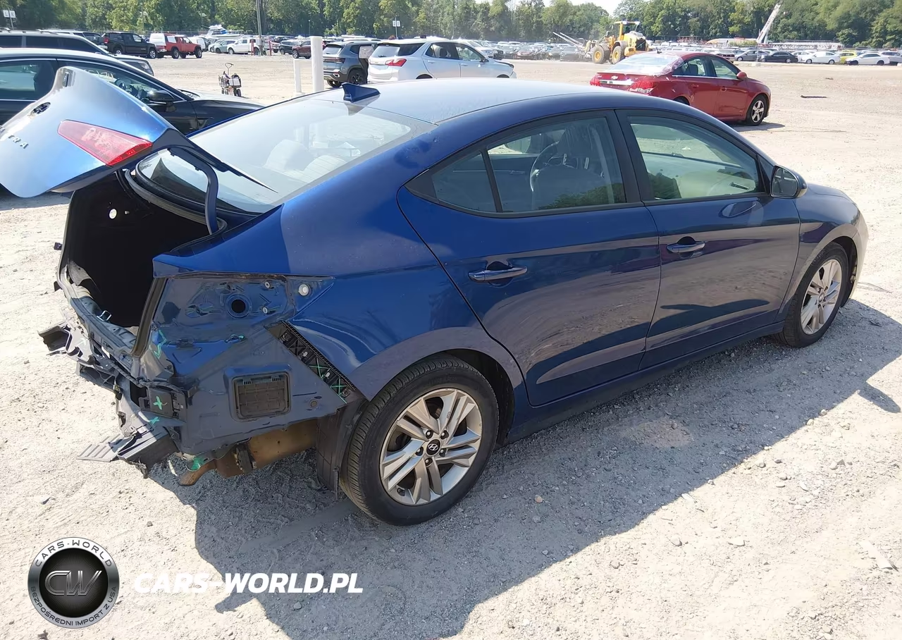 2020 Hyundai Elantra Sel VIN:5NPD84LF6LH513679 - 4