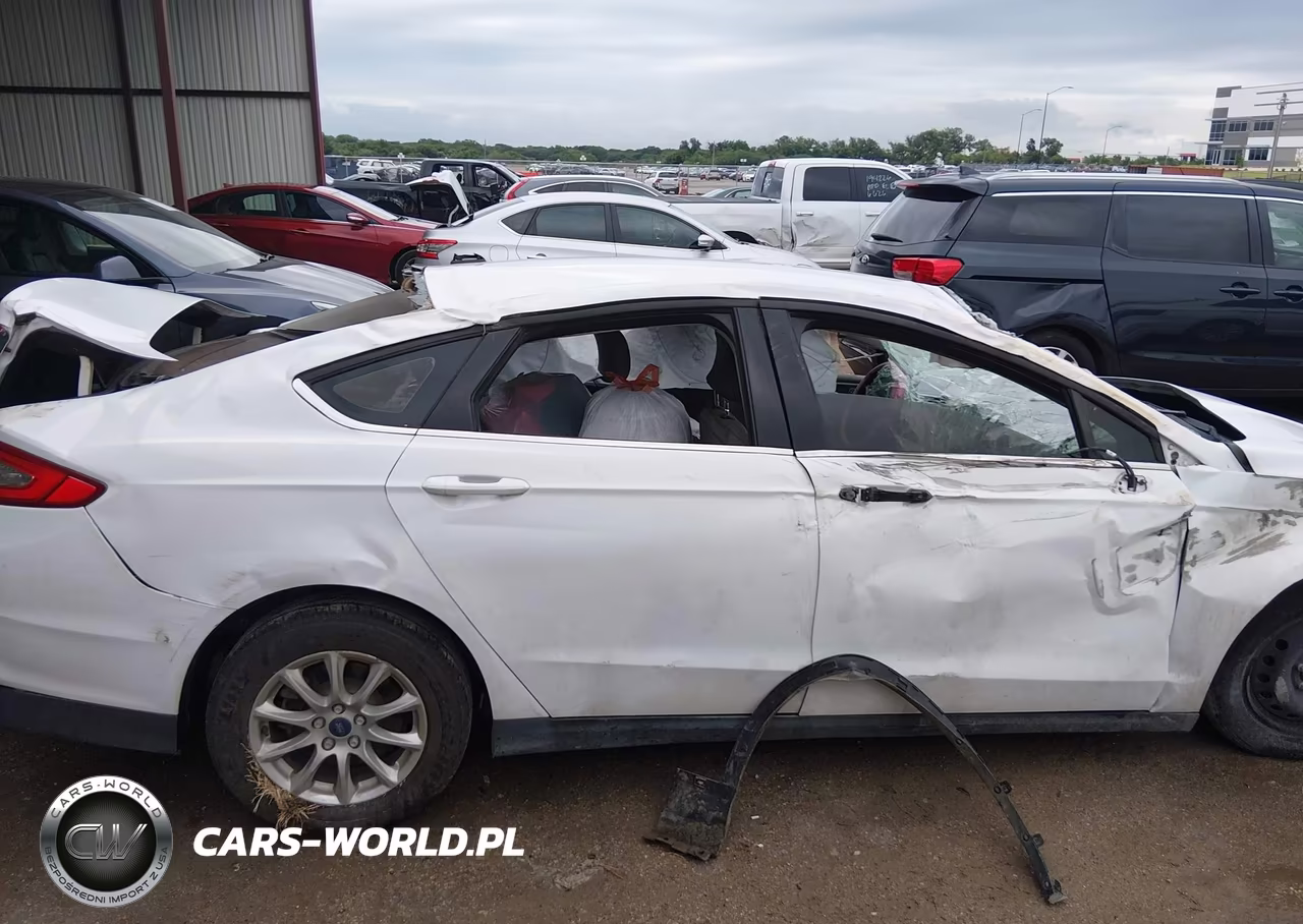 2016 Ford Fusion S VIN:3FA6P0G77GR224259 - 11