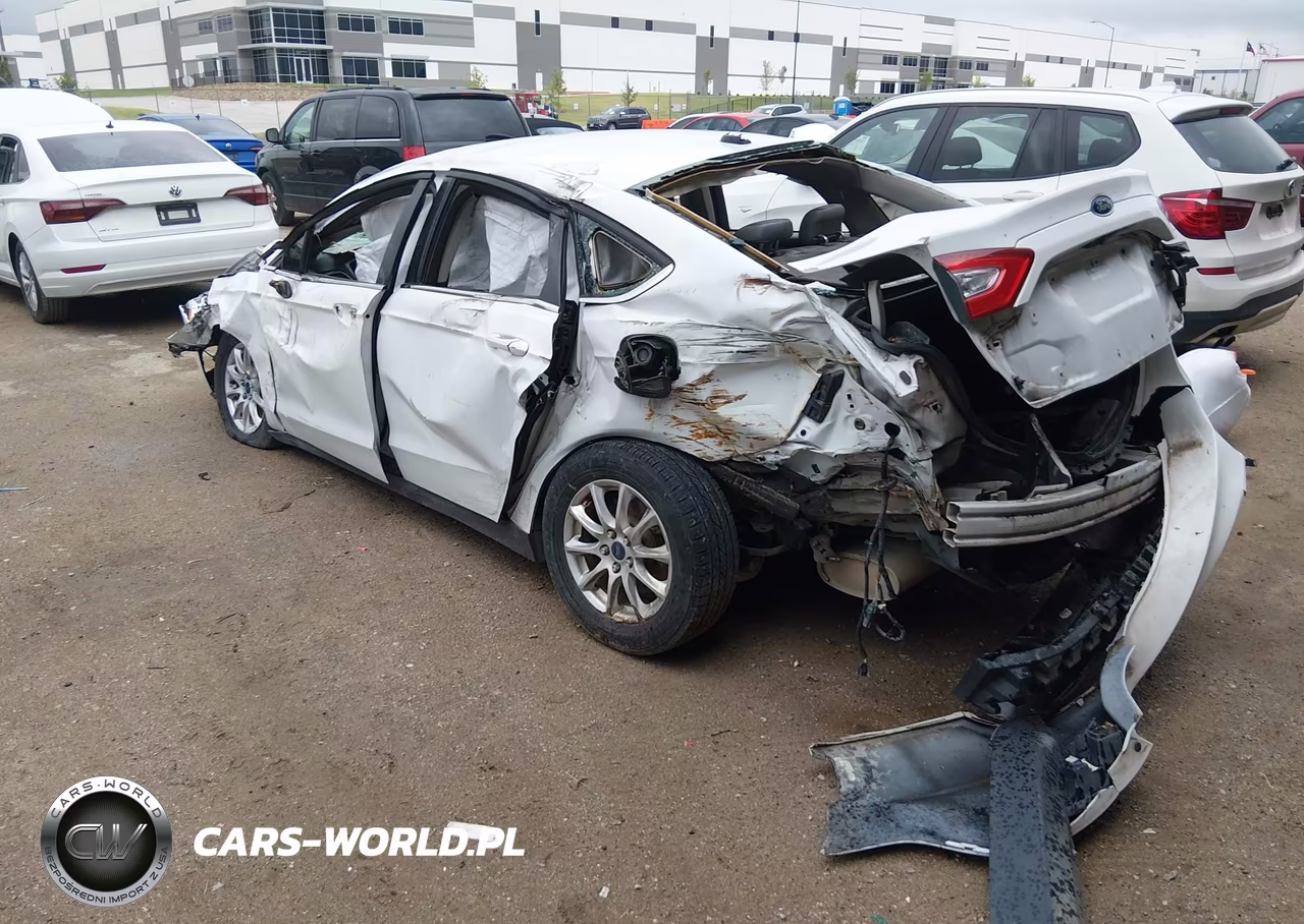 2016 Ford Fusion S VIN:3FA6P0G77GR224259 - 3