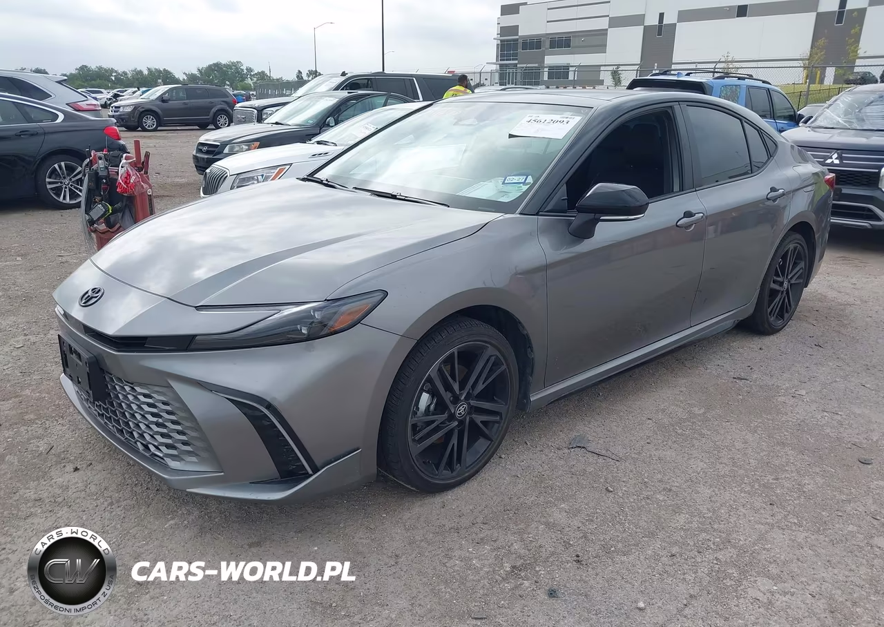 2025 Toyota Camry Xse VIN:4T1DAACK3SU575413 - 2