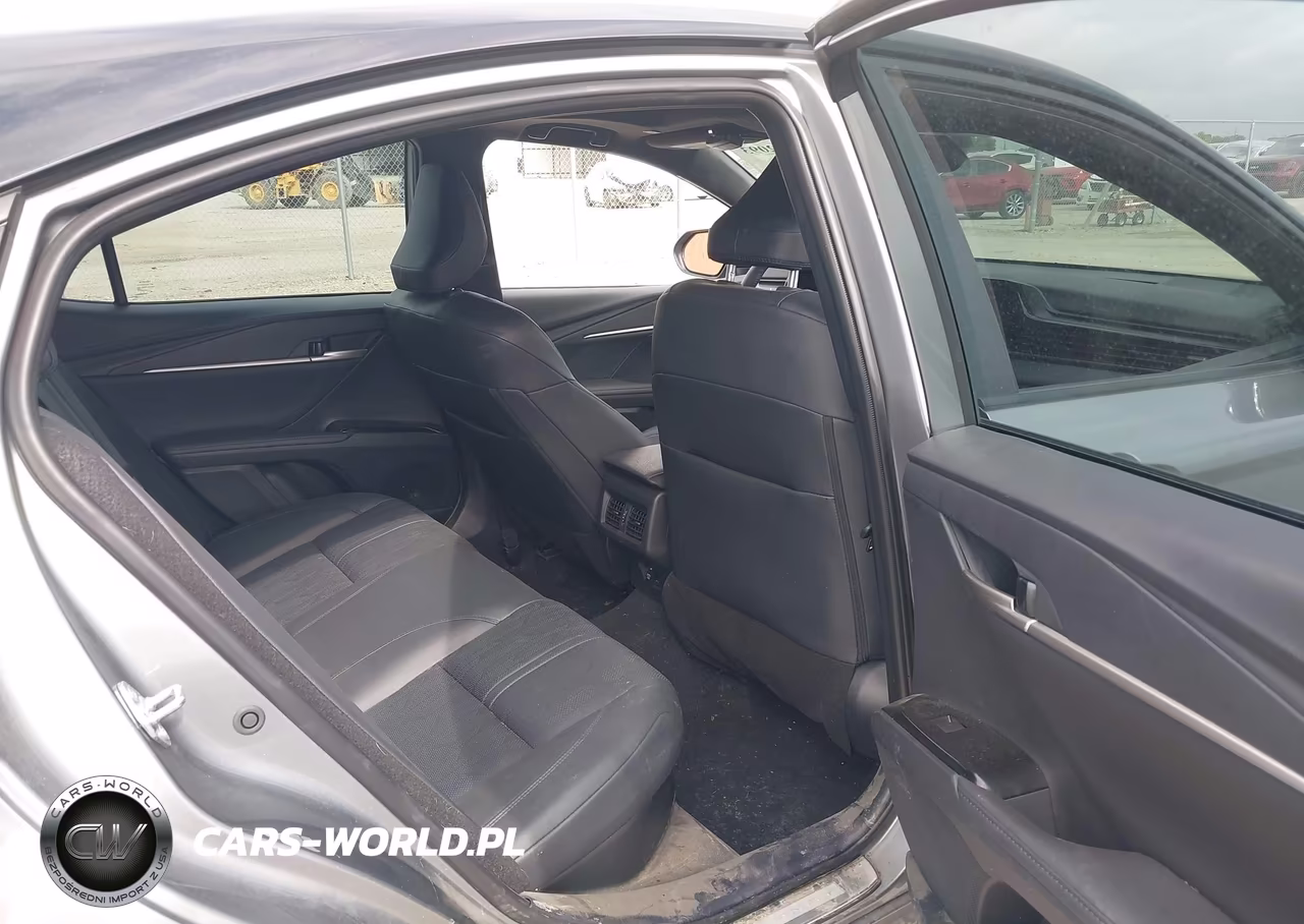 2025 Toyota Camry Xse VIN:4T1DAACK3SU575413 - 8