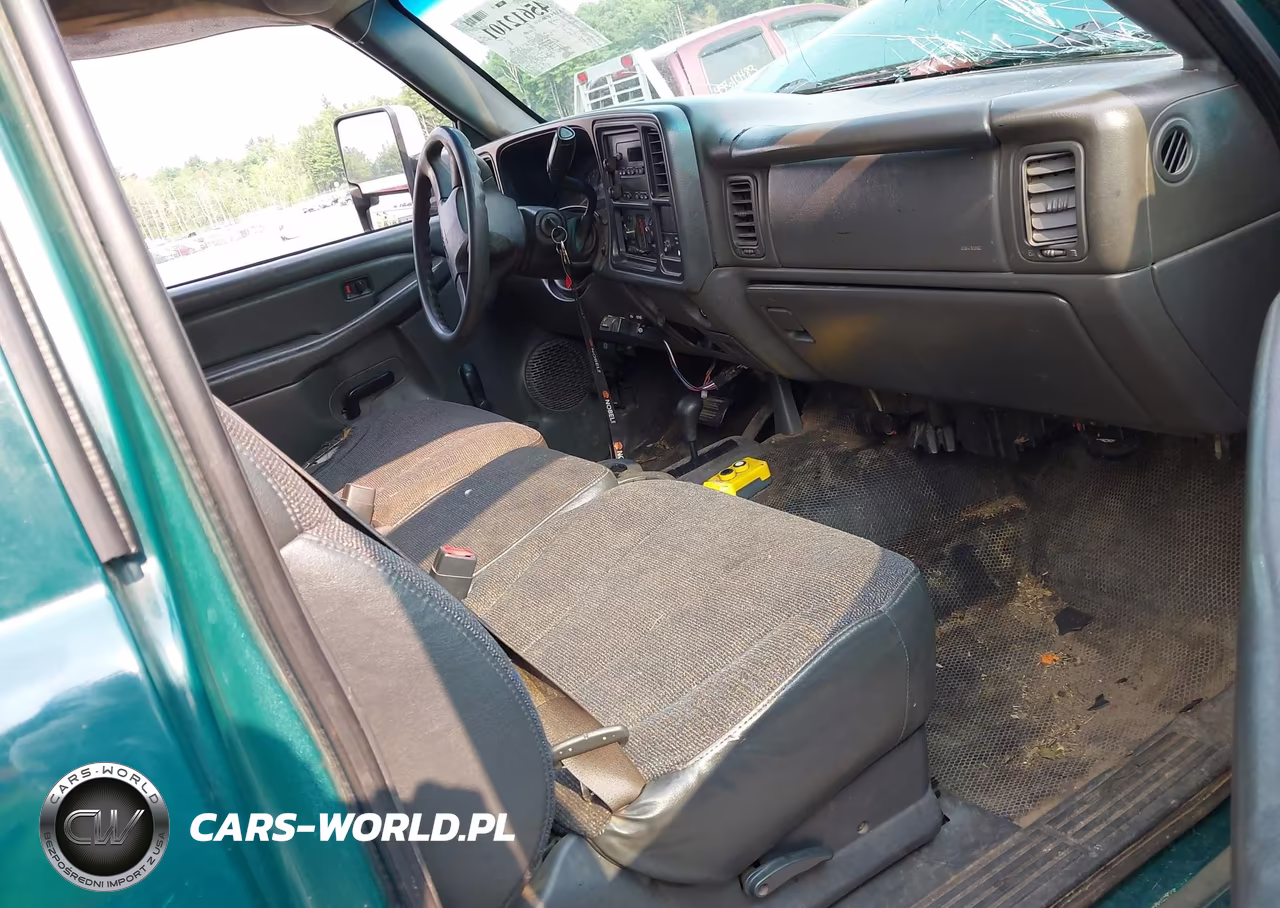 2006 GMC Sierra 3500 Chassis Work Truck VIN:1GDJK34D86E190487 - 5