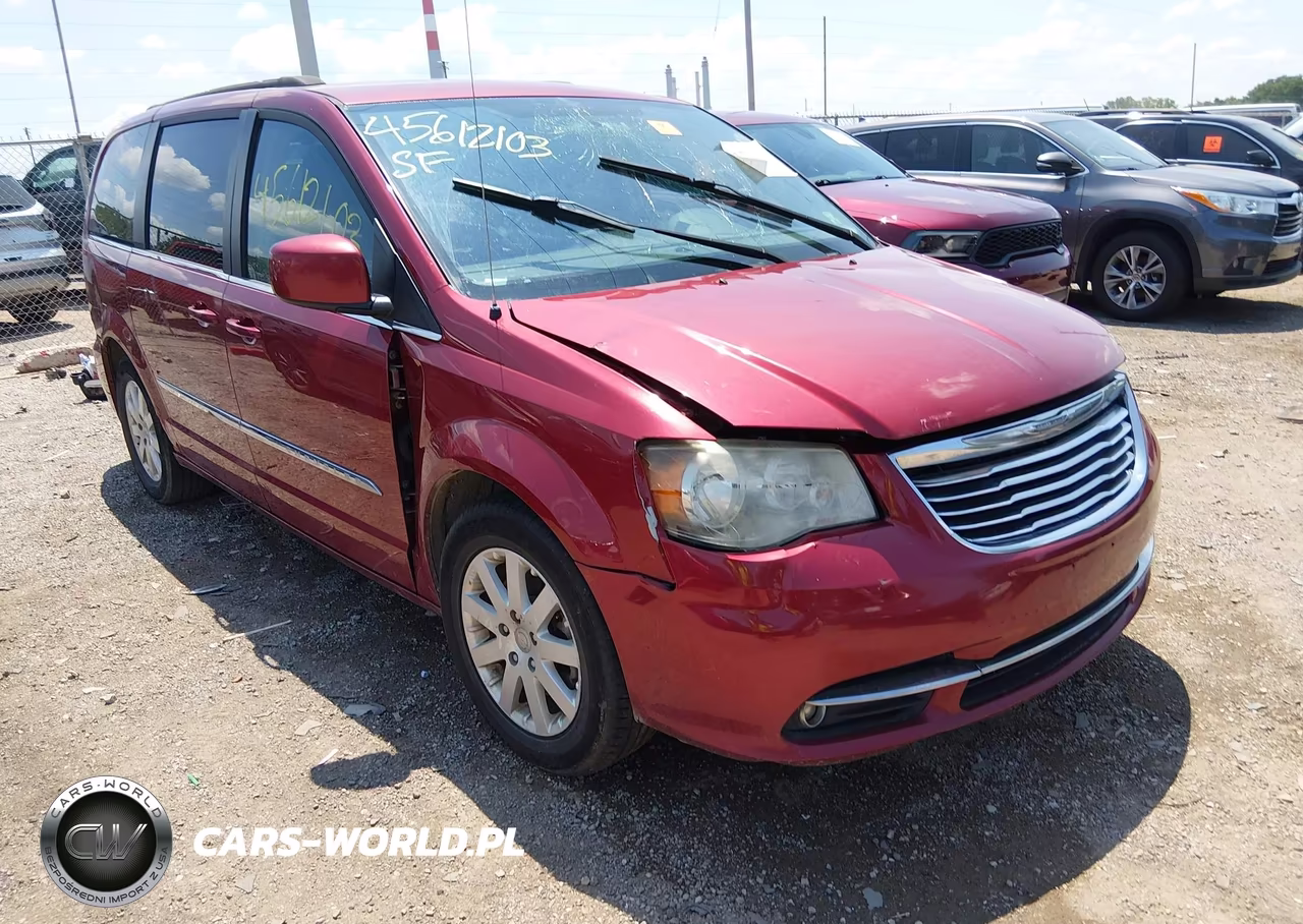 2014 Chrysler Town & Country Touring – zdjęcie 1 z 17