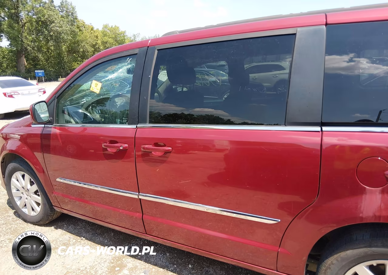2014 Chrysler Town & Country Touring VIN:2C4RC1BG7ER398366 - 14