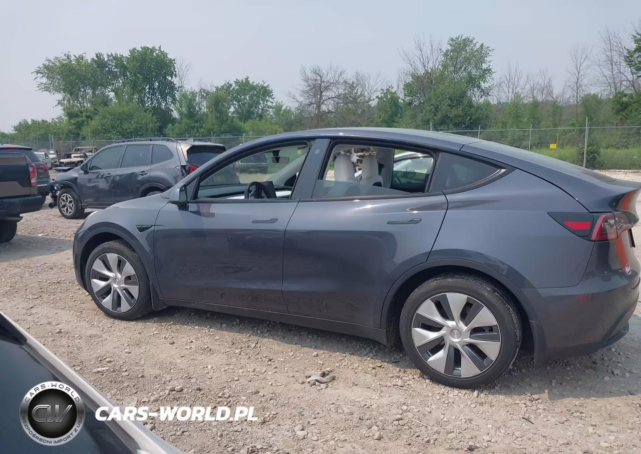 2021 Tesla Model Y Long Range Dual Motor All-Wheel Drive VIN:5YJYGDEE5MF263005 - 14