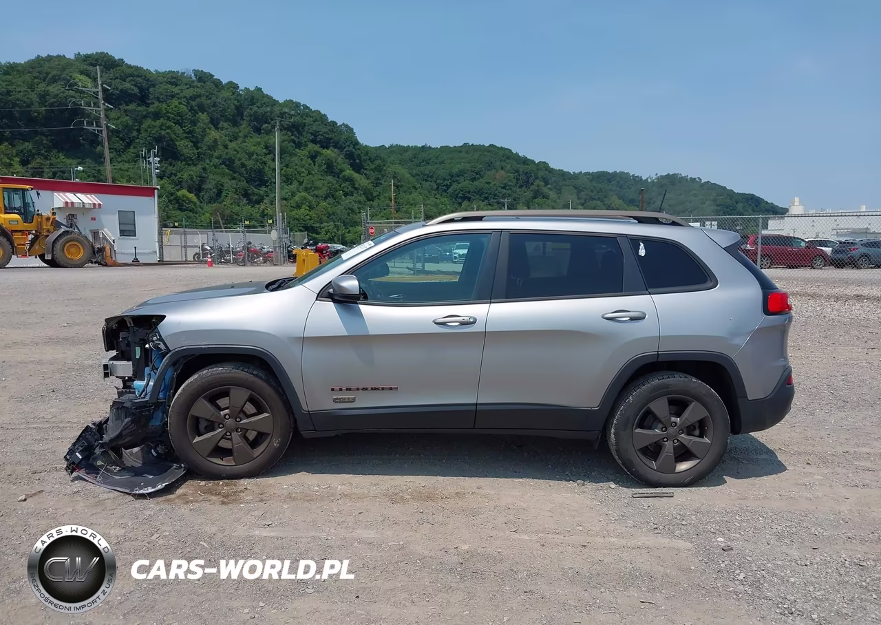 2016 Jeep Cherokee 75Th Anniversary VIN:1C4PJMCB2GW299367 - 14