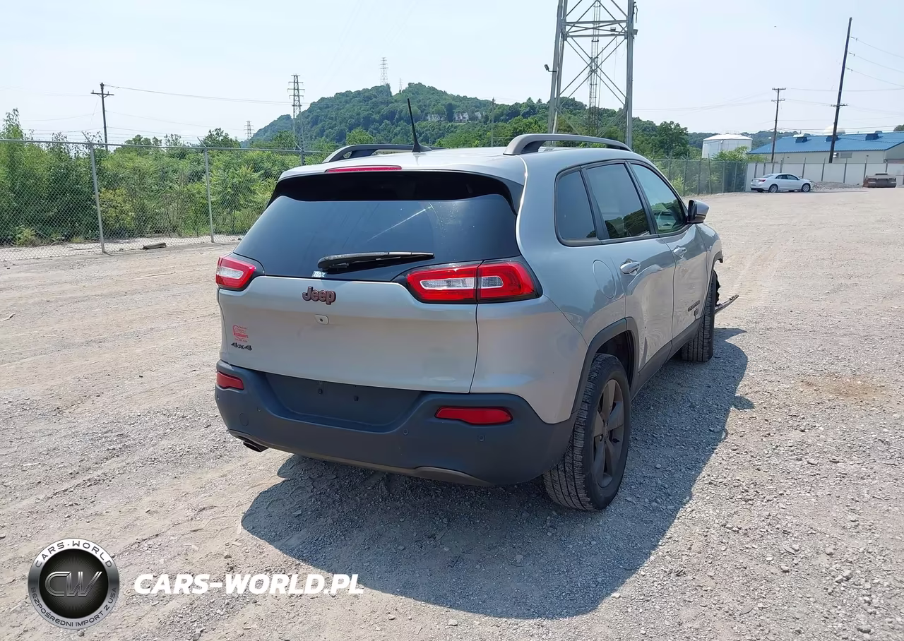 2016 Jeep Cherokee 75Th Anniversary VIN:1C4PJMCB2GW299367 - 4