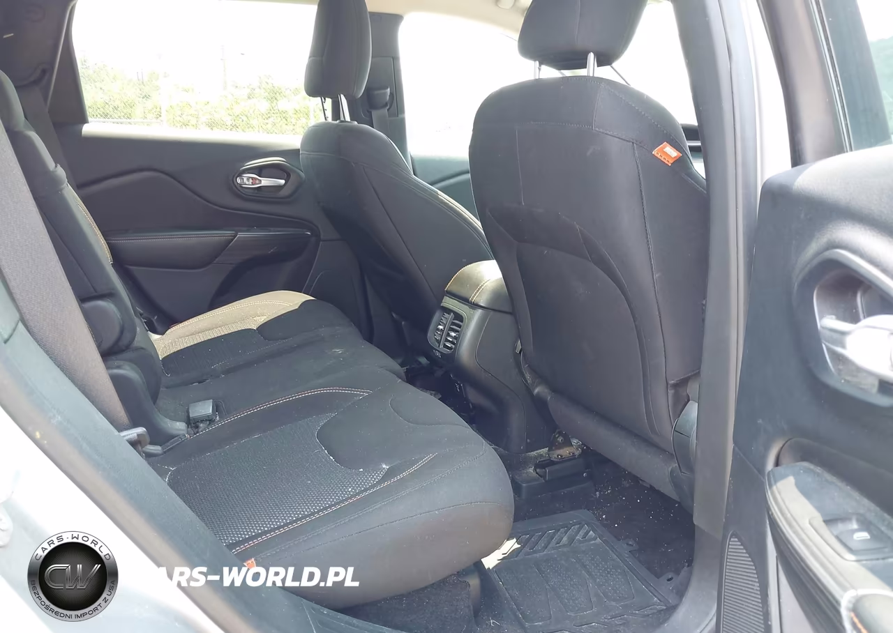 2016 Jeep Cherokee 75Th Anniversary VIN:1C4PJMCB2GW299367 - 8