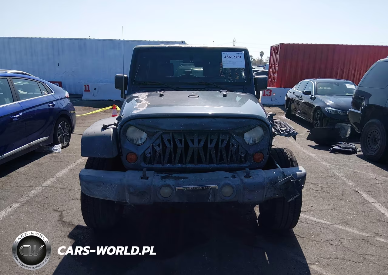 2008 Jeep Wrangler Unlimited Rubicon VIN:1J4GA69178L615935 - 13