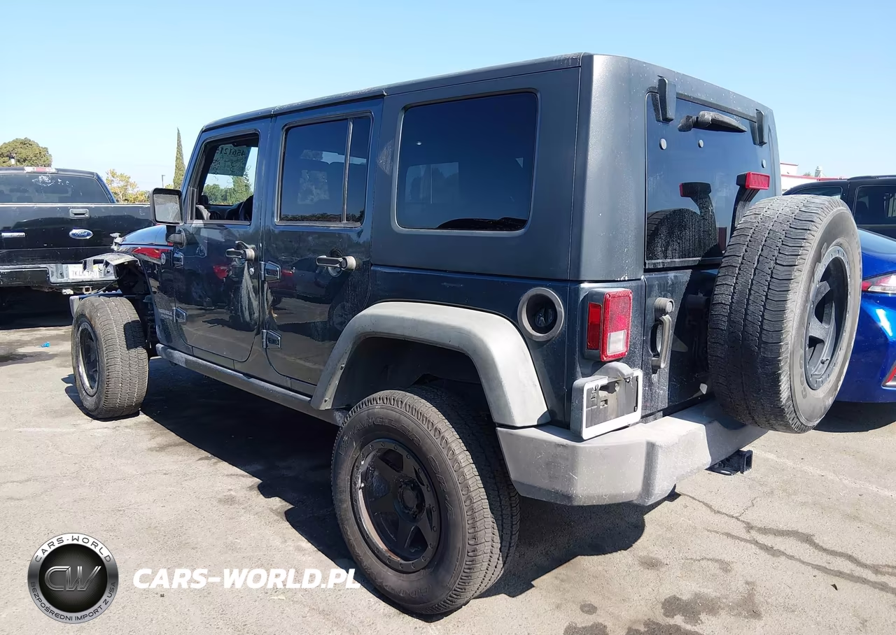 2008 Jeep Wrangler Unlimited Rubicon VIN:1J4GA69178L615935 - 3