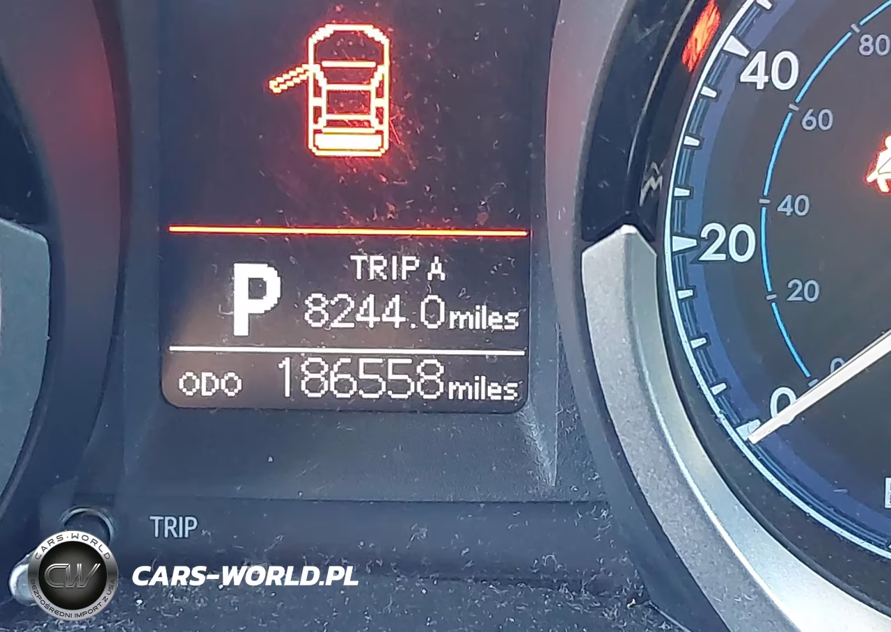2015 Toyota Corolla S Plus VIN:5YFBURHE0FP309127 - 15