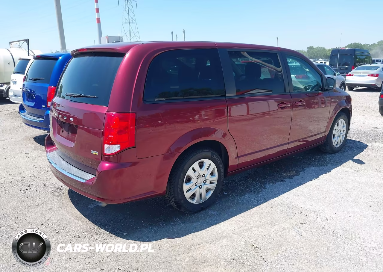 2018 Dodge Grand Caravan Se VIN:2C4RDGBG3JR262391 - 4