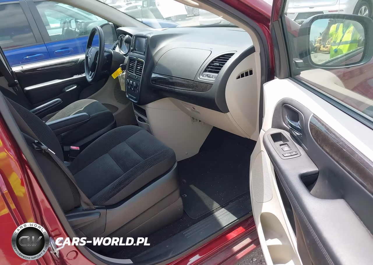 2018 Dodge Grand Caravan Se VIN:2C4RDGBG3JR262391 - 5
