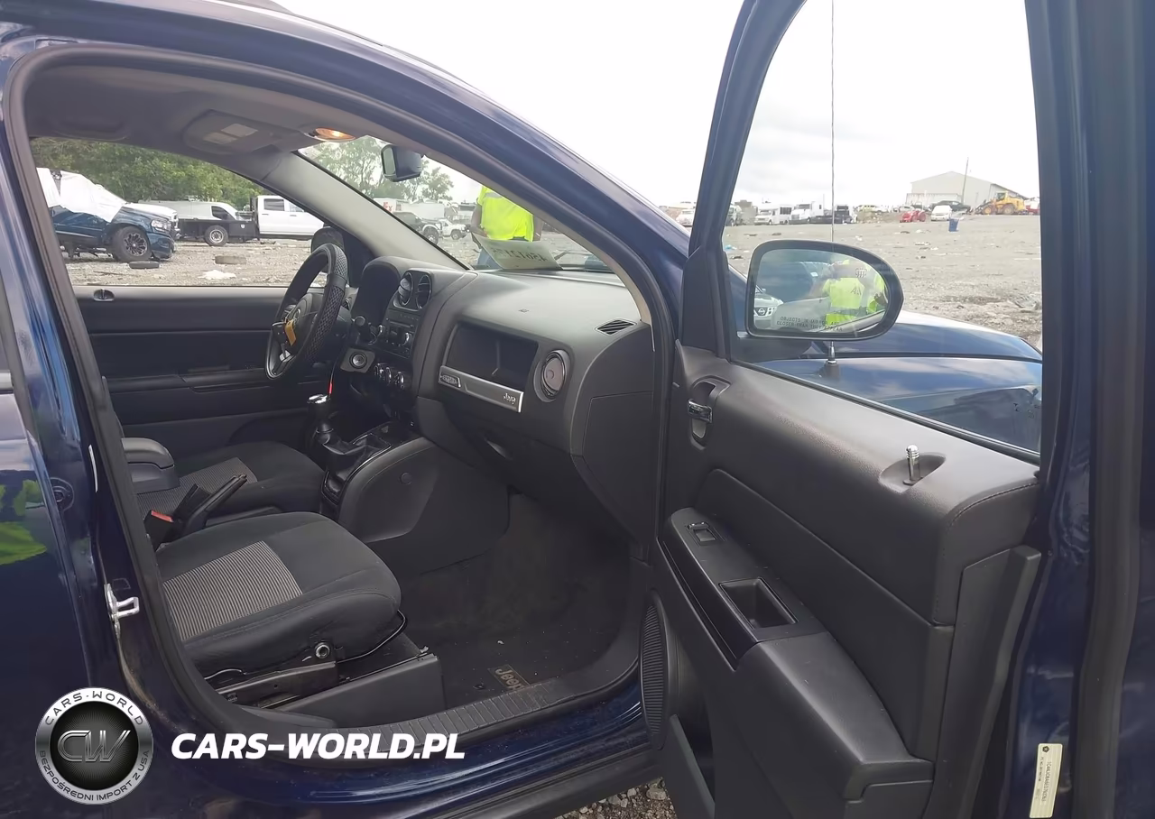 2014 Jeep Compass Sport VIN:1C4NJCBA6ED793766 - 5