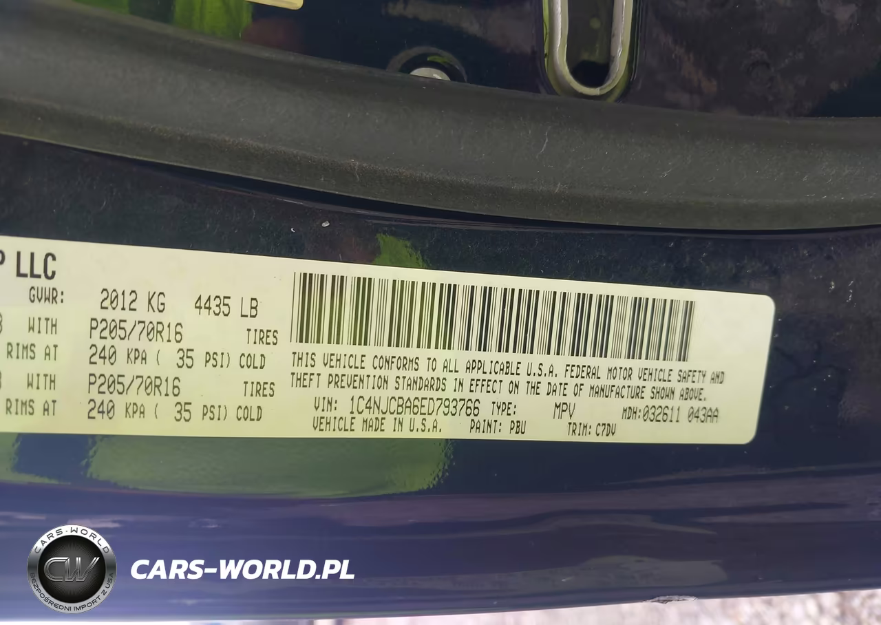 2014 Jeep Compass Sport VIN:1C4NJCBA6ED793766 - 9