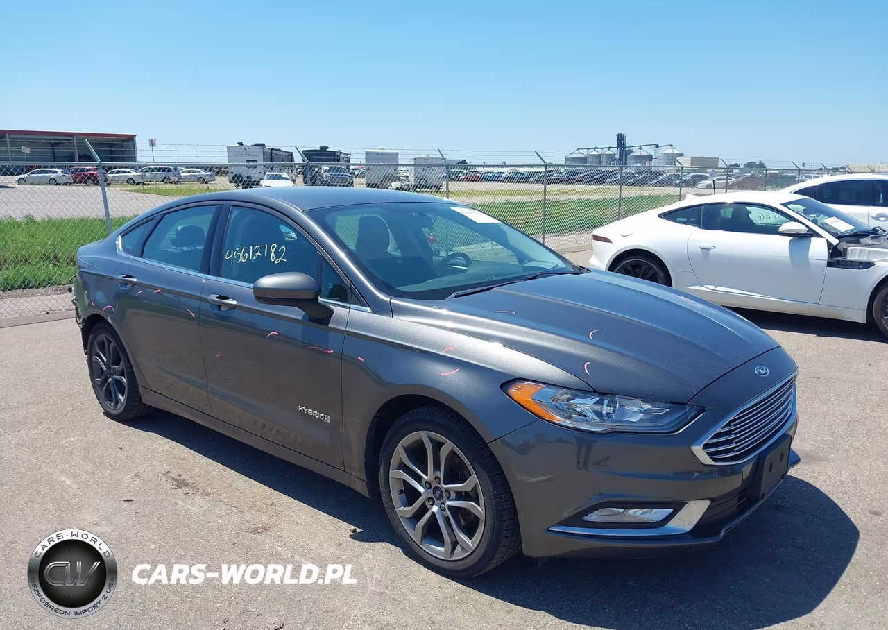 2017 Ford Fusion Hybrid Se – zdjęcie 1 z 16