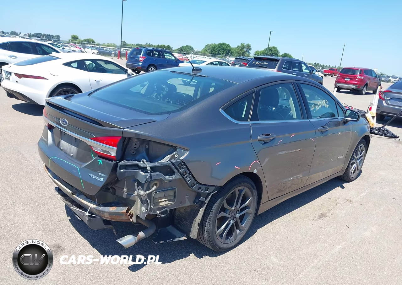 2017 Ford Fusion Hybrid Se VIN:3FA6P0LU6HR165430 - 4