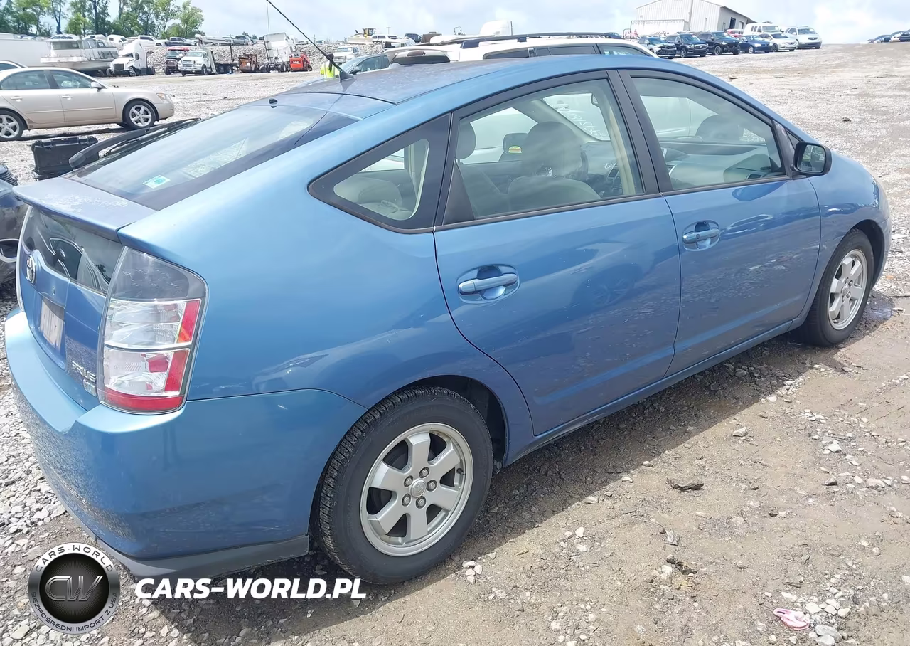 2004 Toyota Prius VIN:JTDKB20U140093943 - 4