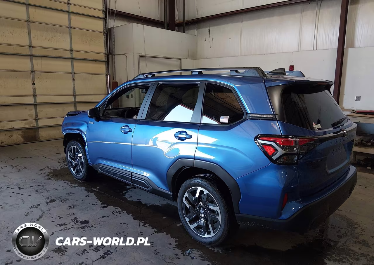 2025 Subaru Forester Limited Hybrid VIN:JF2SLSRD9SH400128 - 3