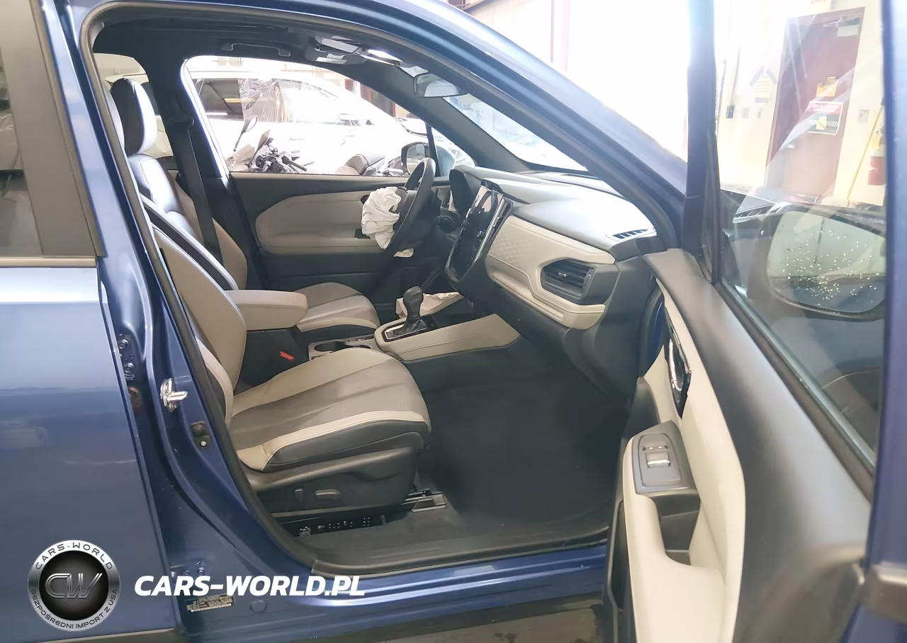 2025 Subaru Forester Limited Hybrid VIN:JF2SLSRD9SH400128 - 5