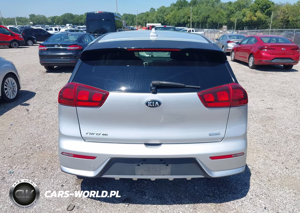 2019 Kia Niro Fe VIN:KNDCB3LC3K5299469 - 16