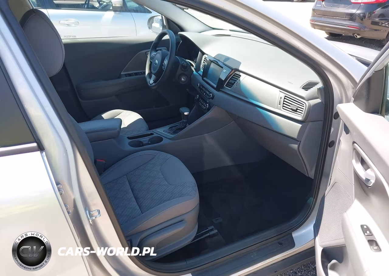 2019 Kia Niro Fe VIN:KNDCB3LC3K5299469 - 5