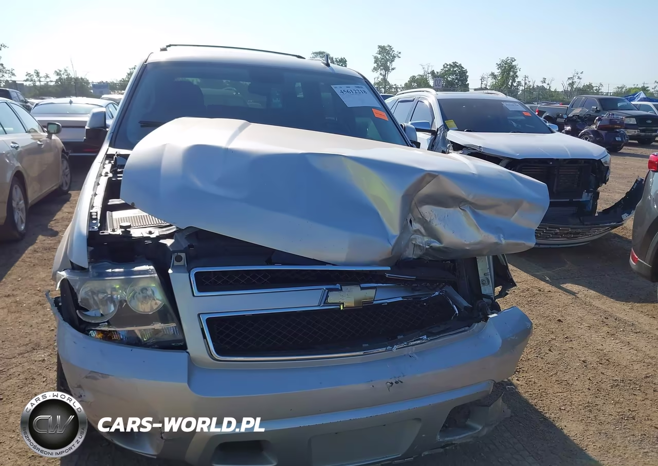 2011 Chevrolet Tahoe Ls VIN:1GNSCAE05BR360837 - 11