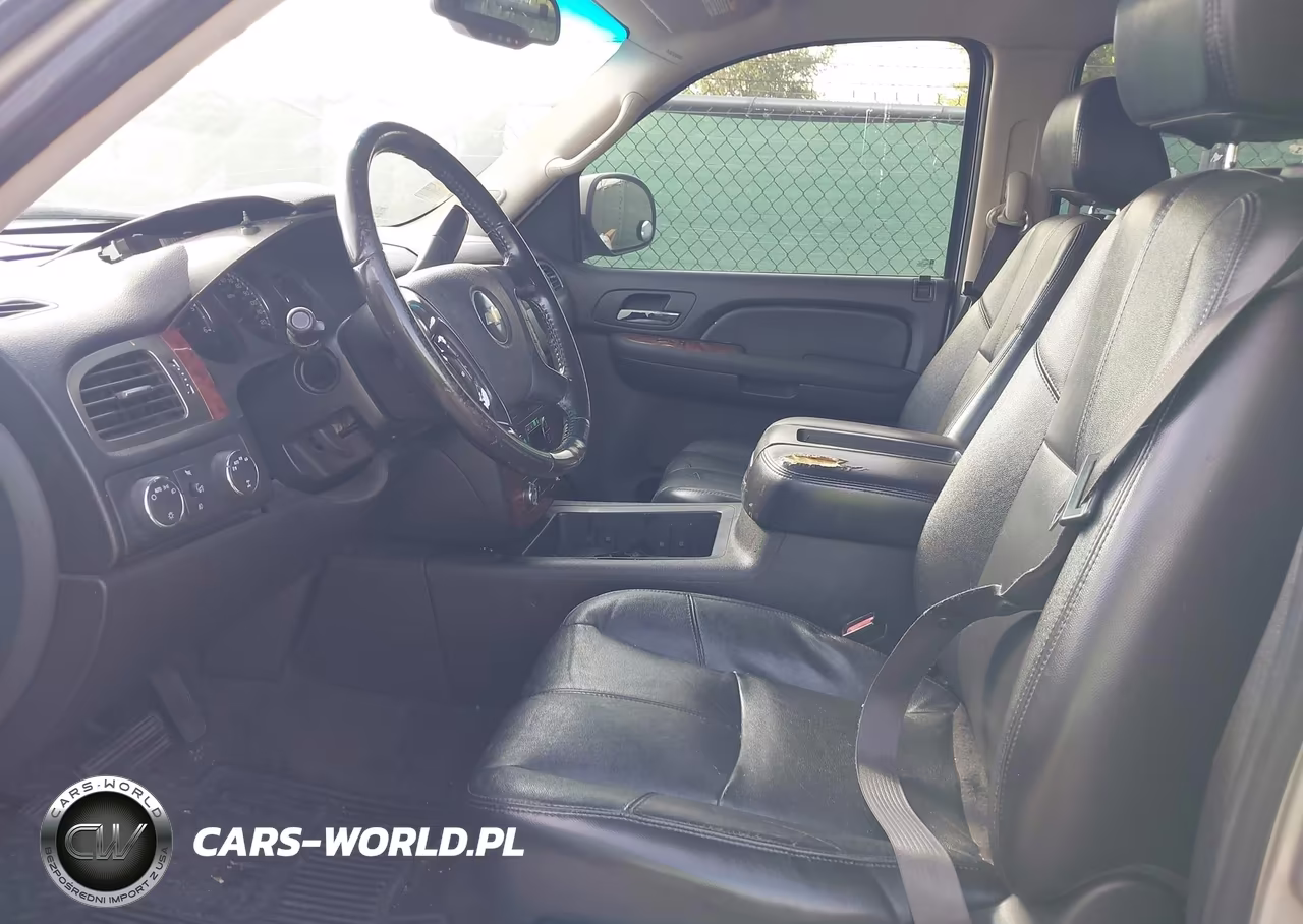 2007 Chevrolet Tahoe Lt VIN:1GNFK13057R273681 - 8