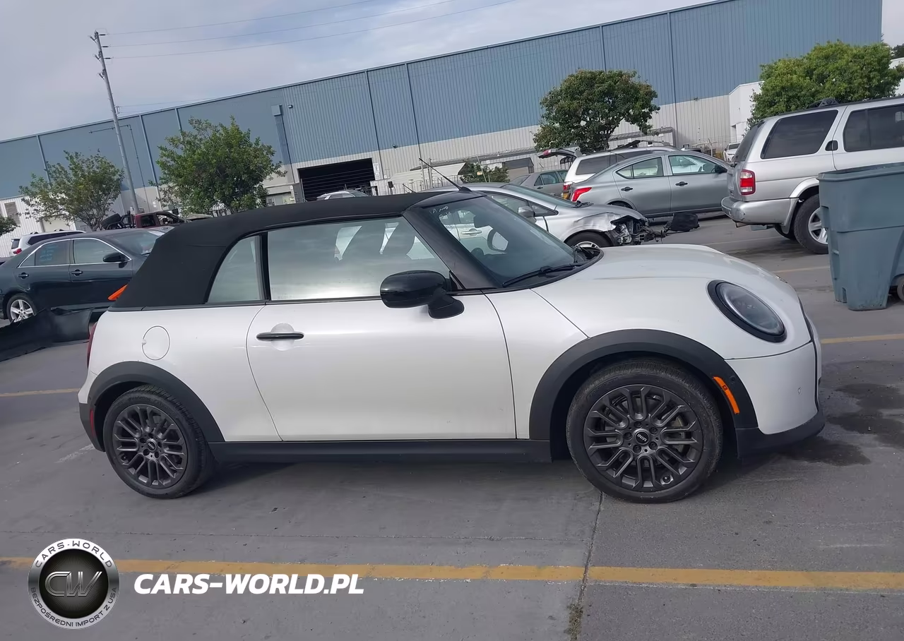 2025 Mini Convertible S Signature Trim VIN:WMW23GX02S2X58442 - 13