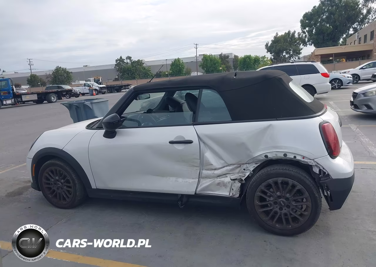 2025 Mini Convertible S Signature Trim VIN:WMW23GX02S2X58442 - 14