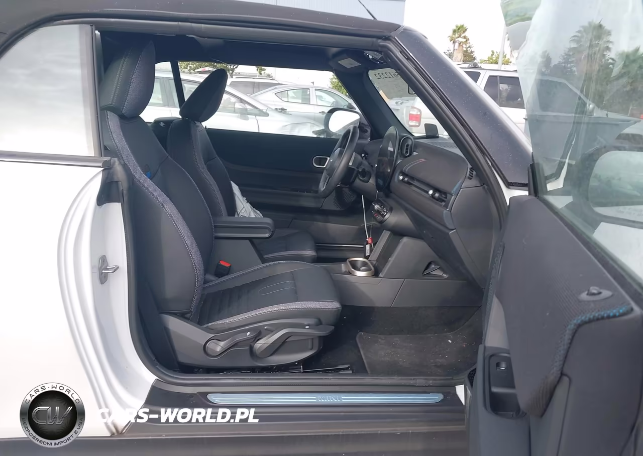 2025 Mini Convertible S Signature Trim VIN:WMW23GX02S2X58442 - 5